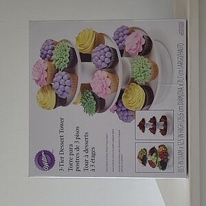 Wilton 3-Tier Dessert Tower
